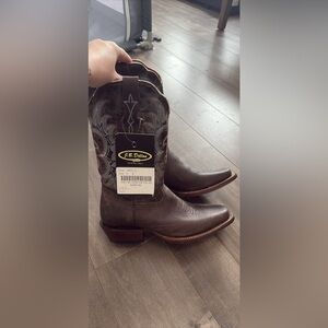 Women’s size 8 J.B Dillon Cowboy boots